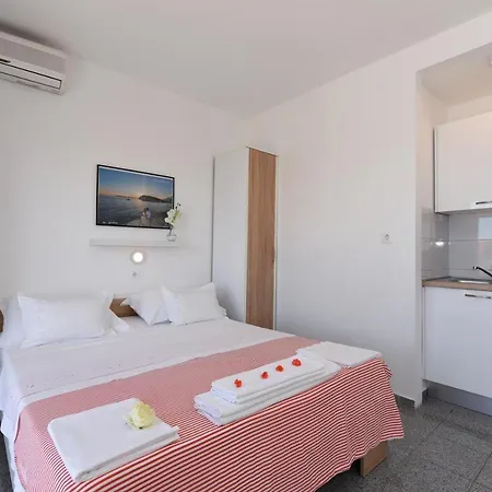 Pensión Sea View Makarska
